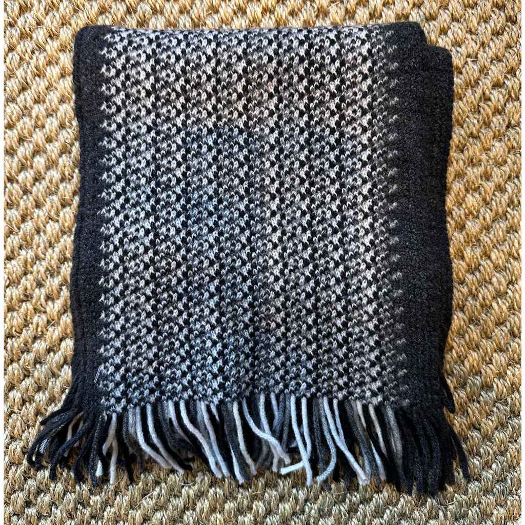paradaiza grey cashmere scarf