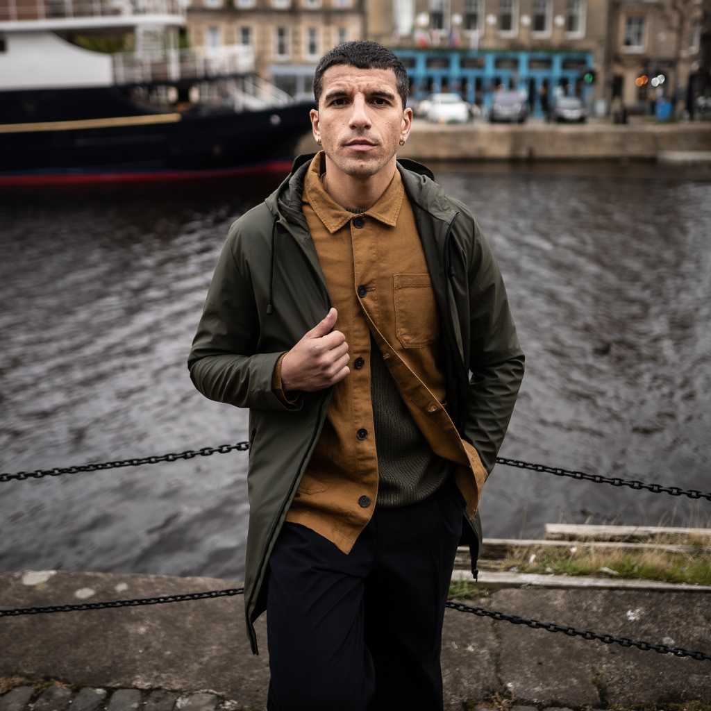 The PARA-DAIZA Waterproof Parka Jacket: Timeless Design for Unpredictable Days