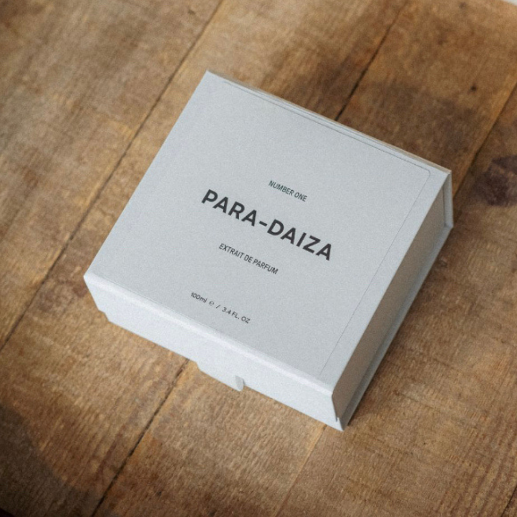 PARA-DAIZA fragrance bottle in a box