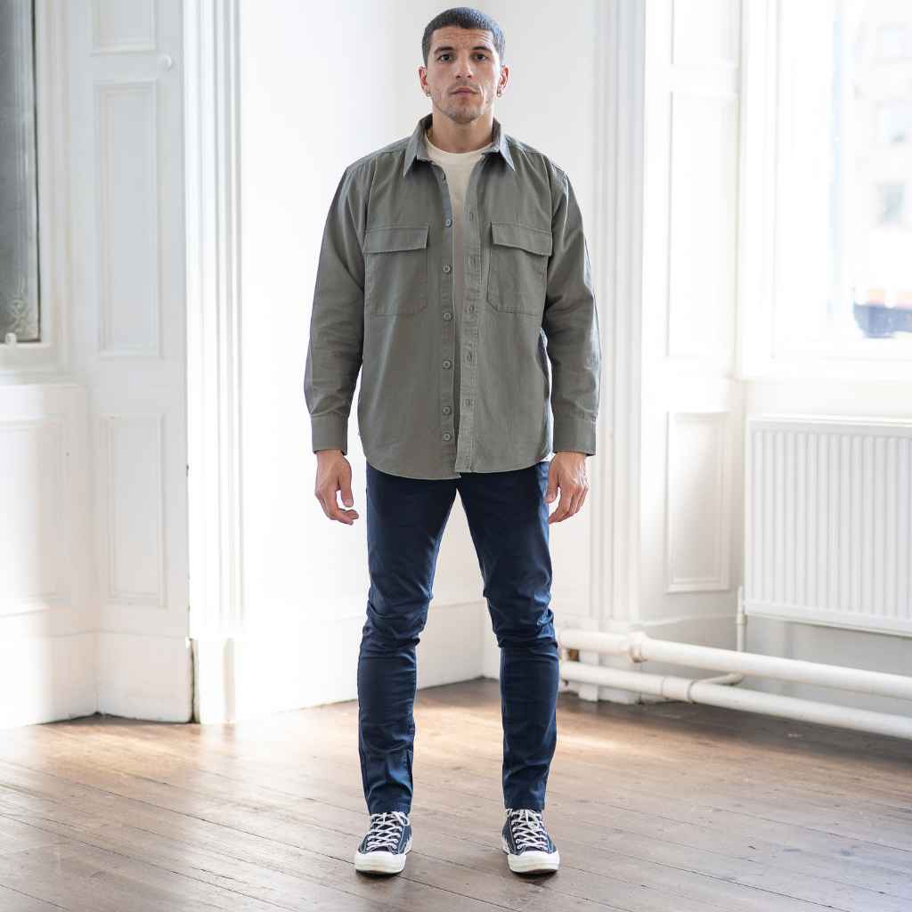 model wears paradaiza overshirt khaki