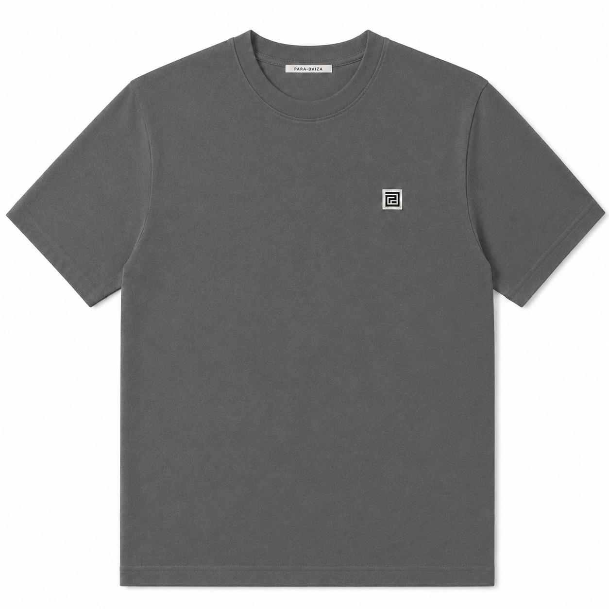 Grey t-shirt with a small paradaiza logo on a white background