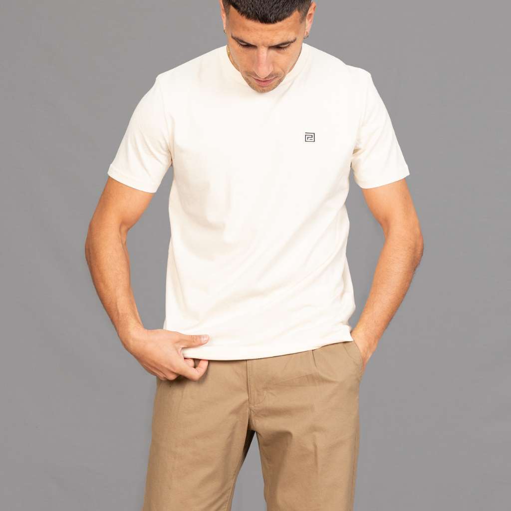 Classic Fit organic  crew neck T-Shirt natural colour 