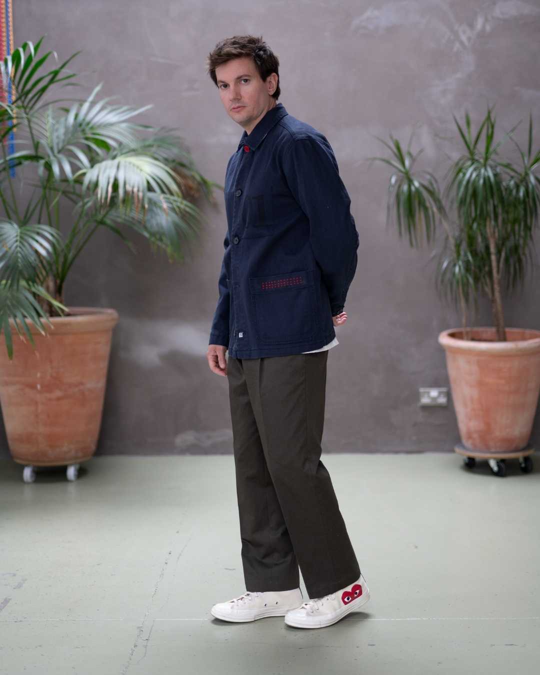 Person wearing paradaiza khaki chino pants