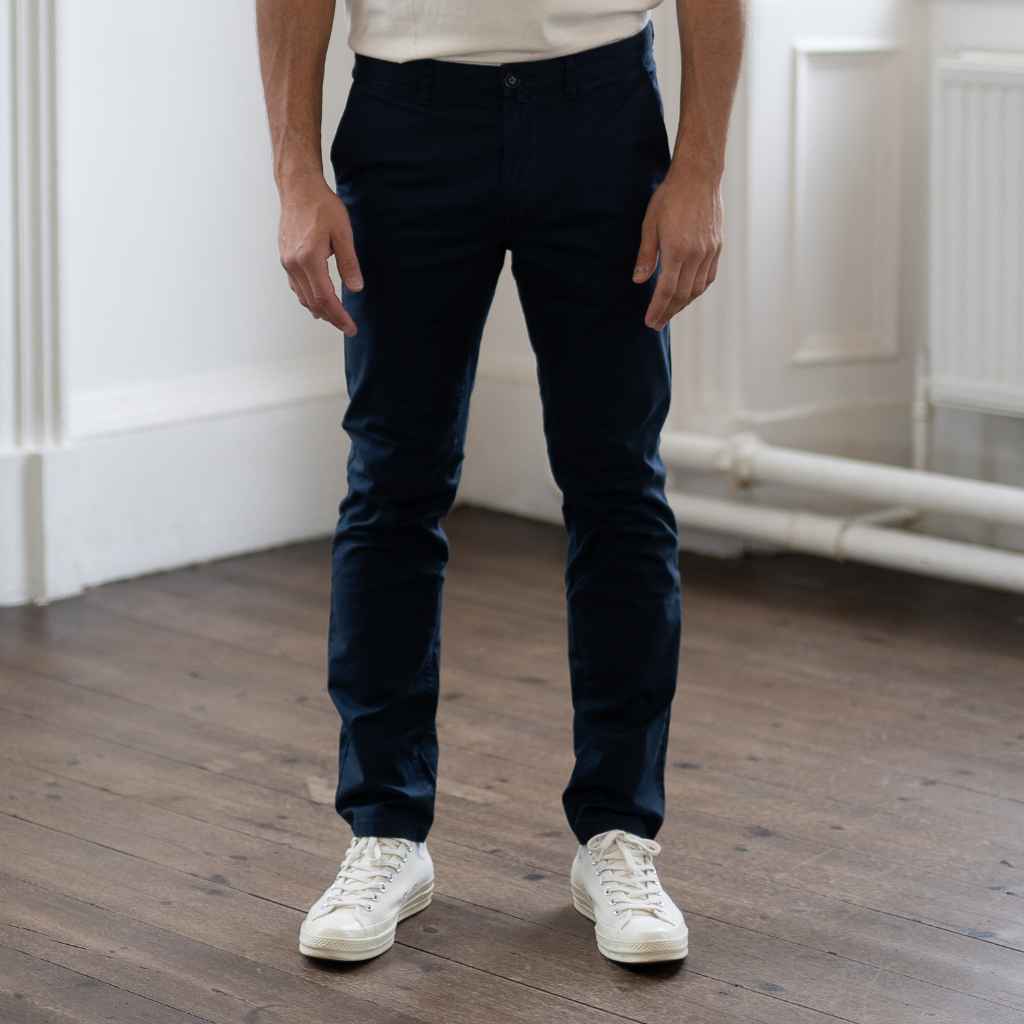 model wears paradaiza core chino in  navy