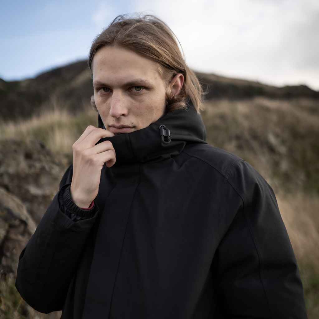 【REMI RELIEF☆DOWN FOODY PARKA BLACK REMI RELIEF Ultra-lightweight nylon outdoor down jacket hoodie