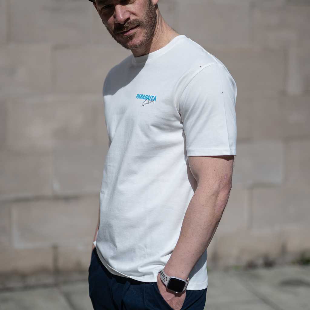 paradaiza relaxed fit graphic tee in white