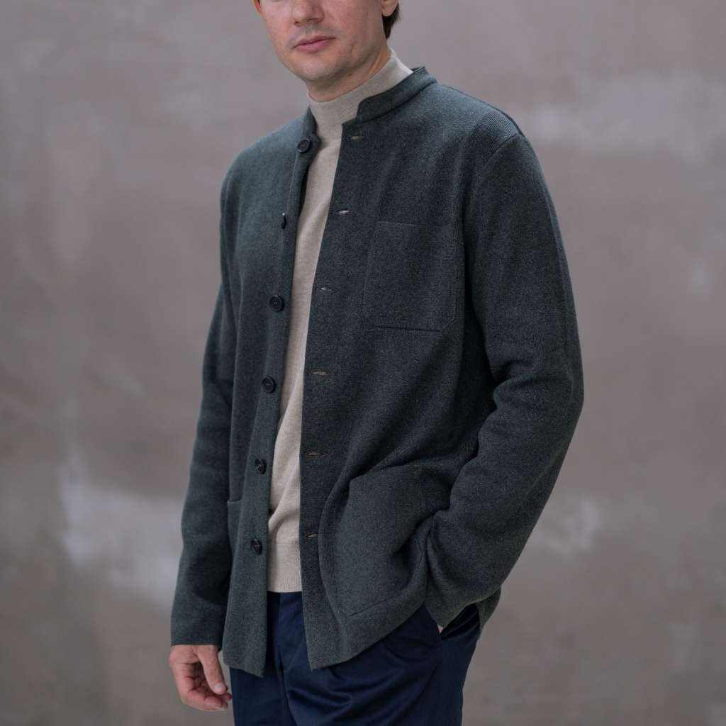 Man wearing a paradaiza khaki blazer 